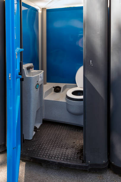 Portable Toilet Options We Offer in Jonesboro, IN