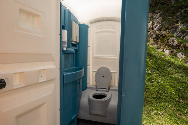 Best Construction site porta potty rental  in Jonesboro, IN